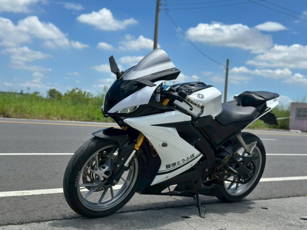 YAMAHA R15v3倒叉 YAMAHA R15v3倒叉