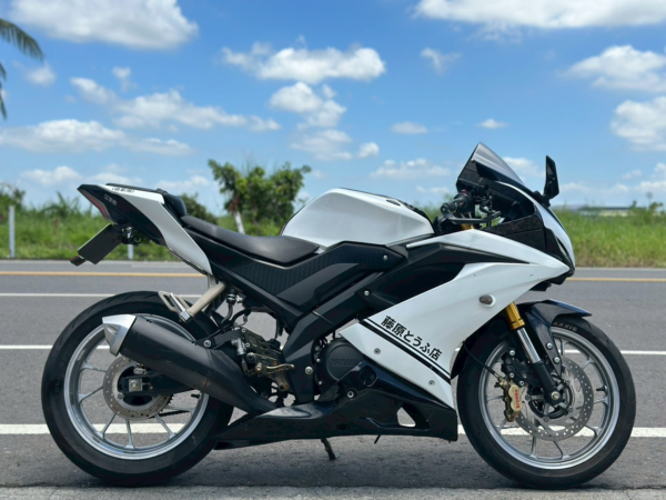 YAMAHA R15v3倒叉 YAMAHA R15v3倒叉