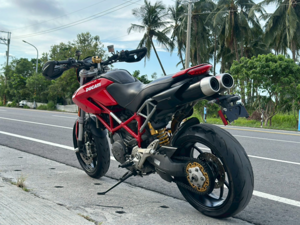 DUCATI HYPERMOTA1100
