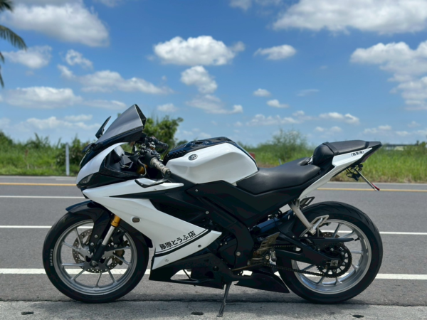 YAMAHA R15v3倒叉 YAMAHA R15v3倒叉