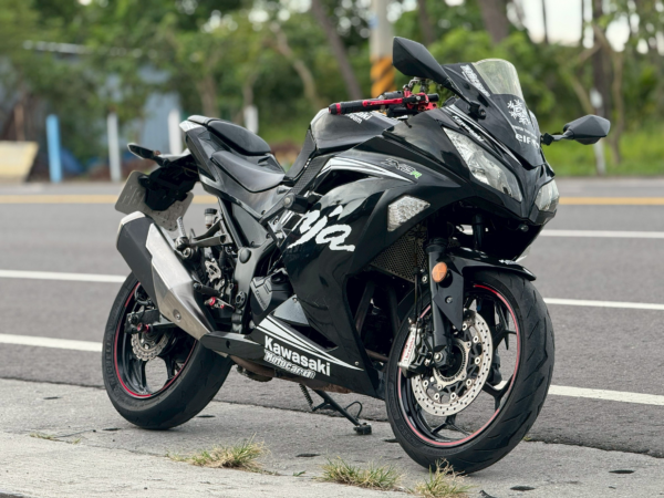 KAWASAKI NINJA300 KAWASAKI NINJA300